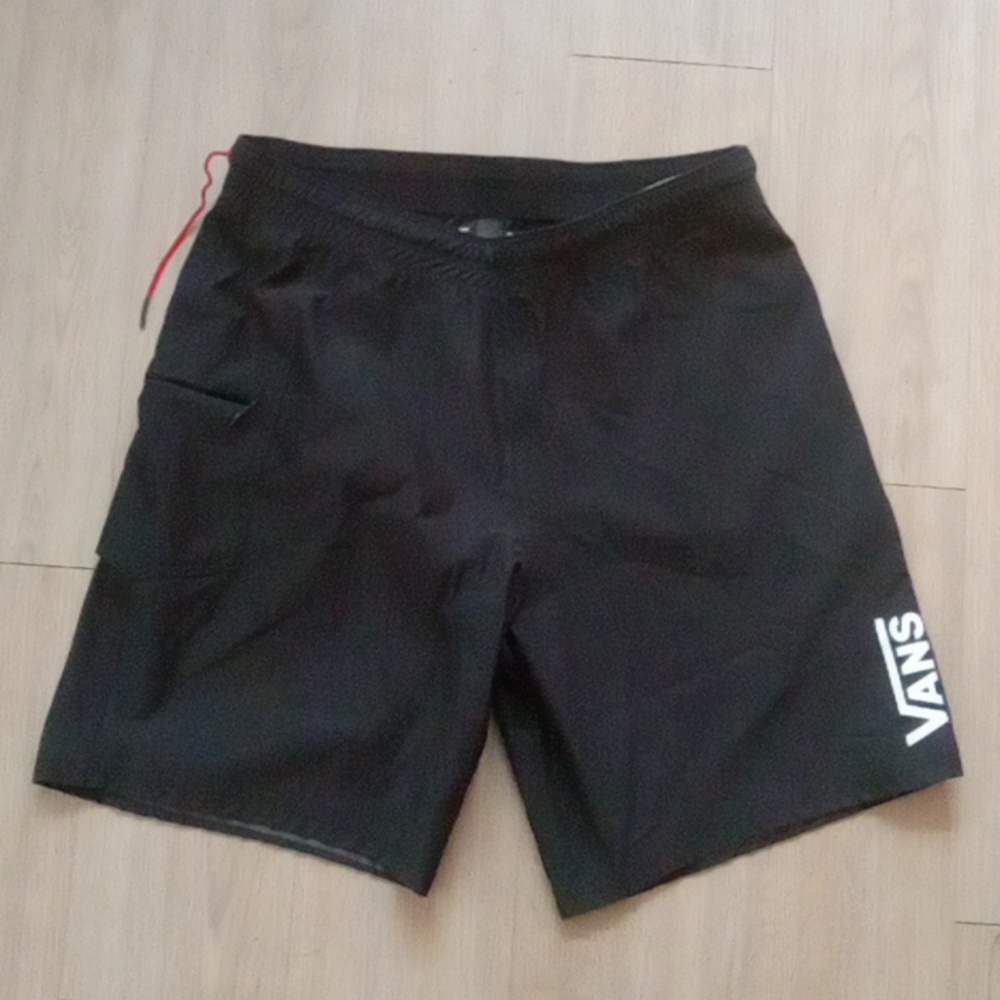 Vans Men's  surf trunk boardshords Black waist size 34